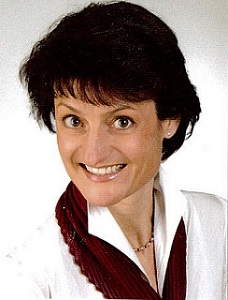 Claudia Sturm